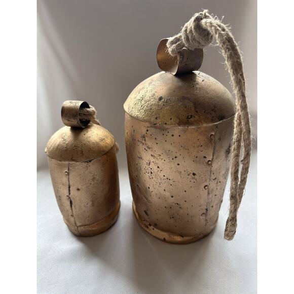 Large 11" Medium 8" Set of 2 Country Rustic Style Cow Bells Handmade Metal - Picture 1 of 9